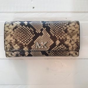 michael kors snakeskin wallet